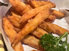 -湊湊火锅·茶憩(杭州湖滨银泰in77店)