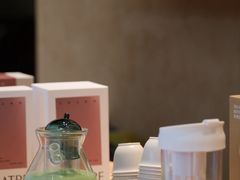-théATRE 茶聚场(王府中環店)