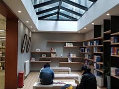 -朝阳区图书馆(小庄店)