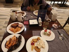 -北京希尔顿逸林酒店-逸轩西餐厅-自助餐厅