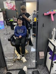 -藤野造型专业烫染接发