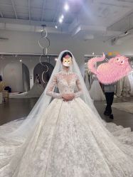 -艾米丽婚纱礼服