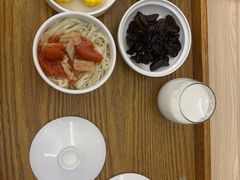 -雪梅月子中心(华侨城店)