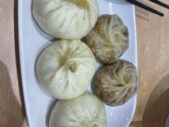 -李与白包子铺(桐梓林店)