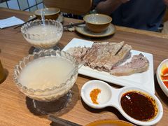 -贯贯吉·清真餐厅(浙江中路店)