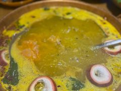 -洱火云南酸菜牛肉火锅(石景山当代商城店)