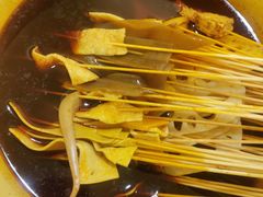 -拈签一笑黄牛肉辣卤串串