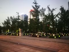 -两江幸福广场