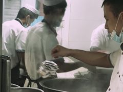 -清真·马安军辣子牛肉面