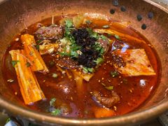 -成都你六姐·牛肉冒菜(上海环宇荟店)