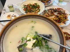 -宝荣鱼馆·临湖之宴(千岛湖店)