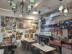 -超琪星·咖啡简餐(川音店)