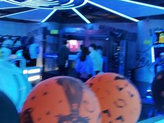 -世代星球·保龄球·镭战真人CS·团建(杨浦店)