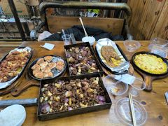 -老东镇啤酒屋海鲜加工·蒸汽海鲜·海鲜烧烤(台东店)