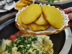 鳇鱼玉米饼-老刘生态大鱼坊铁锅炖鱼(赛马场店)