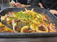 成都香辣烤鱼-鱼众不同·鸡公煲·烤全鱼(国顺路店)