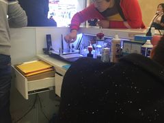 -爱畅享华为苹果手机维修服务(虹口龙之梦店)