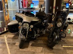 -苏州金鸡湖中茵皇冠假日酒店