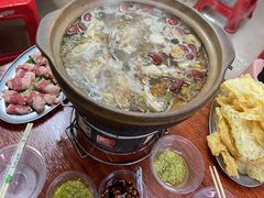 -威邵鸡煲(西华路总店)