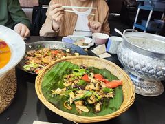 -桥边小楼·手工云南菜·古城观景小楼