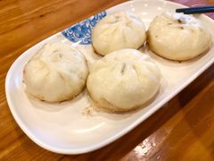 芹菜肉水煎包-张小文胡辣汤(龙柏新村店)