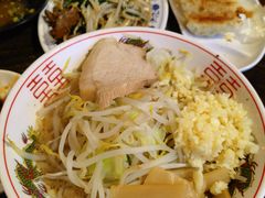 -拉面莊夢語＆中华料理八椿