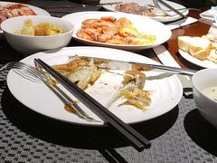 -君来湖滨饭店·玫瑰园