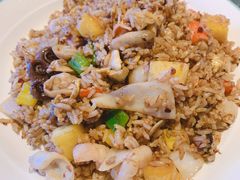 泰皇炒饭-绿茵阁牛扒餐厅(客村店)