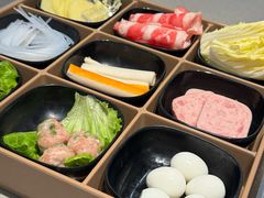 -海底捞火锅(凤凰广场店)