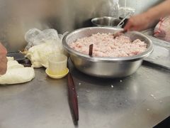 -黄阿姨锅贴大王(万航渡路店)