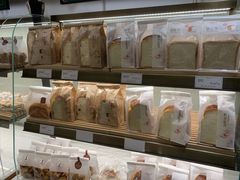 面包甜点陈列柜-罗森尼娜(解放西路店)