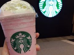 -星巴克(西藏路店)