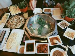 -火儿旺重庆老火锅 (吉力湖街店)