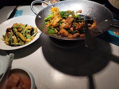 本地辣椒炒扣肉-上地宴·中关村的会客厅(清河高铁站店)