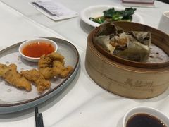 -万龙洲海鲜(大兴绿地缤纷城店)