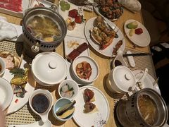 -雍和会海鲜姿造自助(湖东路店)