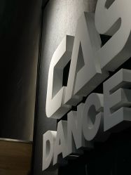 -CASTER跳舞俱乐部