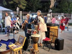 -周日夜市