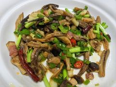 -云尊府云南菜·蒸汽石锅鱼(学清路店)