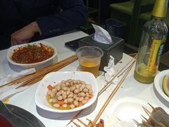 -佰人王串串香火锅(洋珠巷店)