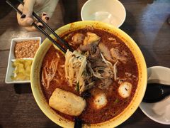 -谭仔云南米线(粉岭车站路店)