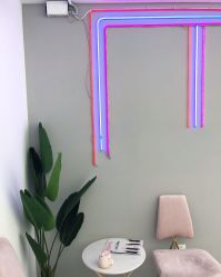 -SWANK SALON