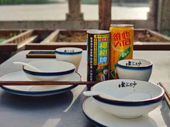 -聚汇三少·龙虾·中餐厅(莫邪路新天地店)