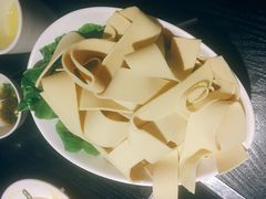 -严厨老坛酸菜鱼(吴江万宝店)