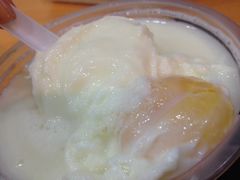 姜奶窝蛋-百花传统甜品店(原址店)