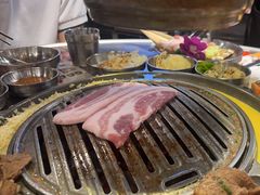 -GOGIYA·咕叽吖韩国传统烤肉店(东方新天地店)