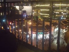 -顽啤熊·酒客酒馆(苏城夜景必选店)