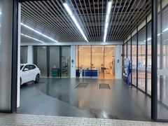 -上海宝诚尊悦宝马4S店(静安店)