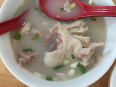 -雷祖芳老妈蹄花店