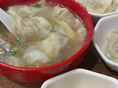 -继红顺河抄手名小吃